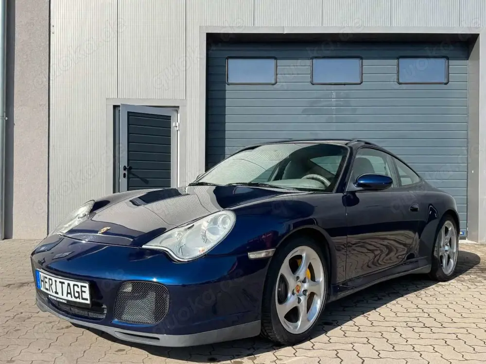 Porsche 996