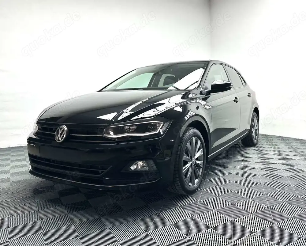 Volkswagen Polo Polo VI 1.6 TDI DSG Highline 1.Hand LED
