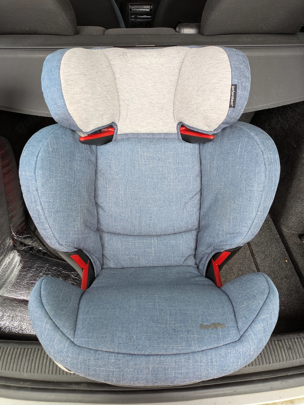 Kindersitz Auto isofix MaxiCosi Rodifix