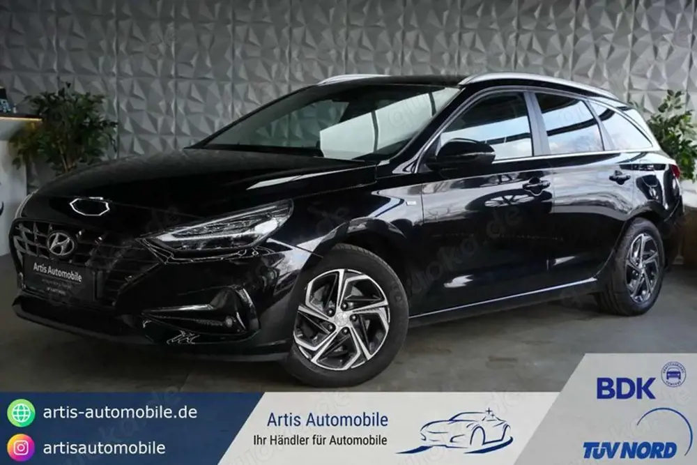 Hyundai i30 cw PRIME*CARPLAY*NAVI*KAMERA*LED*SHZ