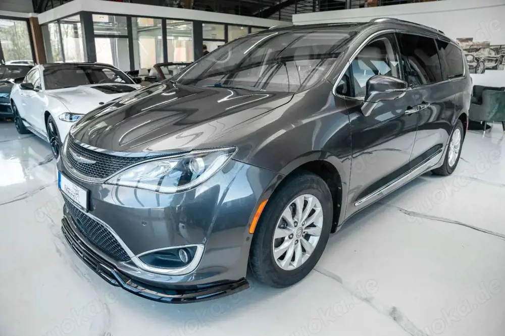 Chrysler Pacifica