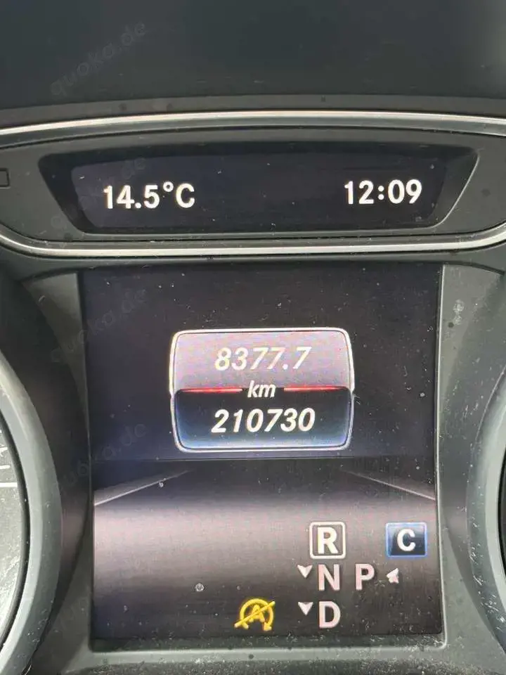 Mercedes-Benz CLA 200 d 7G-DCT
