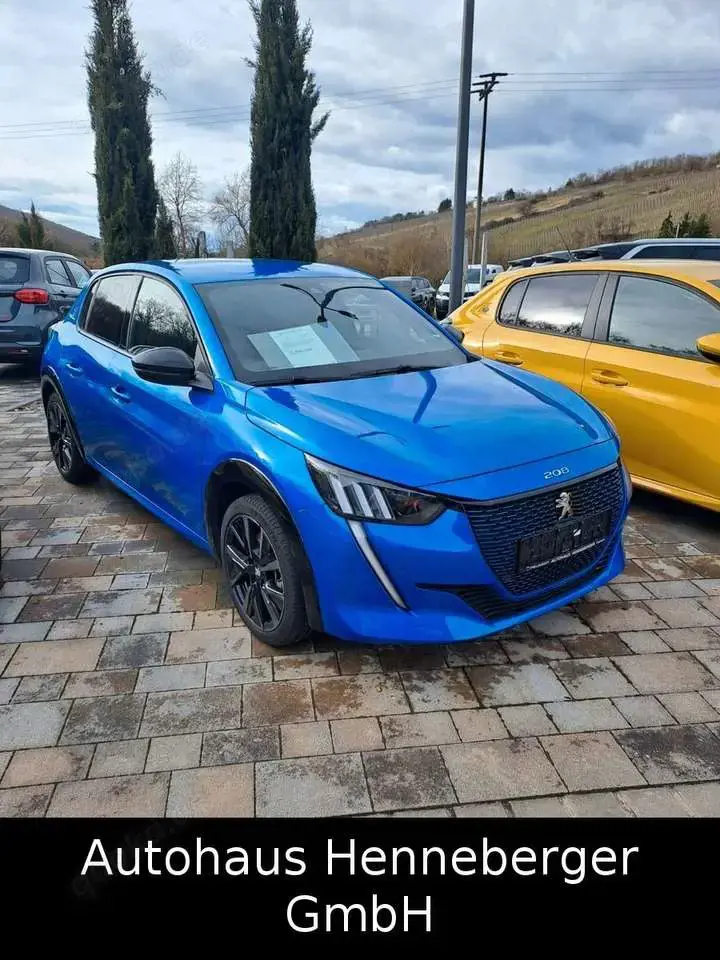 Peugeot 208 e-208 GT+ | 3D | Navi | Totwinkelass. | Full-LED