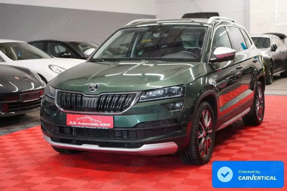 Skoda Karoq 2.0 TDI DSG Scout 4x4 1.Hand*Unfallfrei*