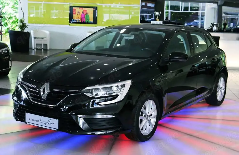 Renault Megane IV Sport*KLIMAAUT*NAVI*LED*SHZ*PDC*MFL*BC