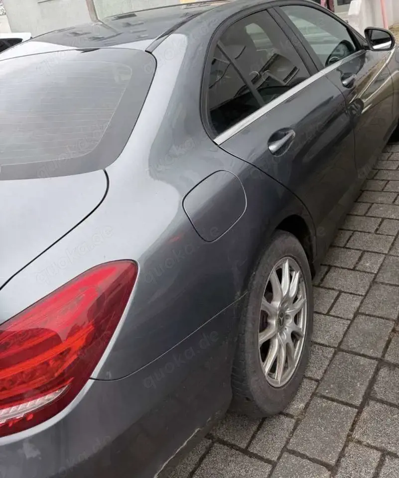 Mercedes-Benz C 200 d T 9G-TRONIC