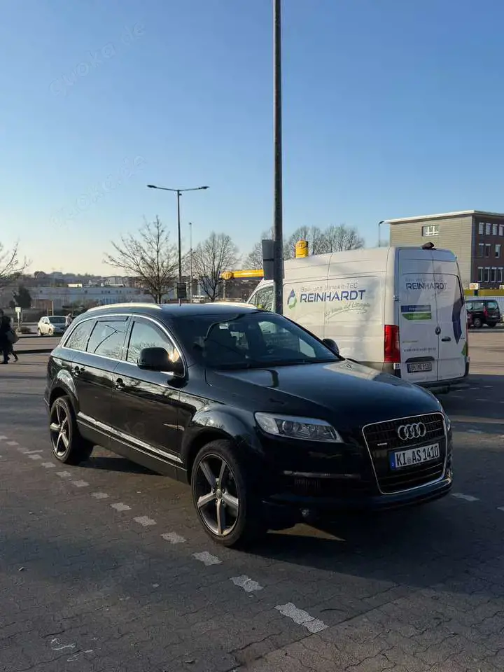Audi Q7 3.0 TDI DPF quattro tiptronic