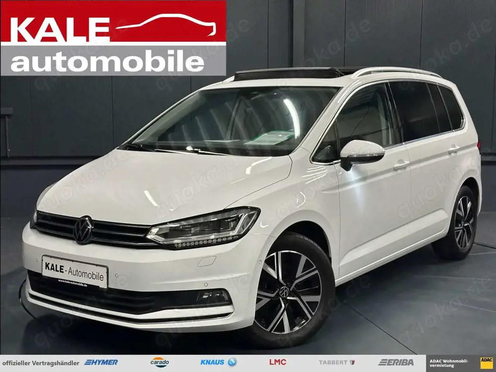 Volkswagen Touran Highline *PANORAMA*AHK*DigCock*KAMERA*ACC*Voll/LED