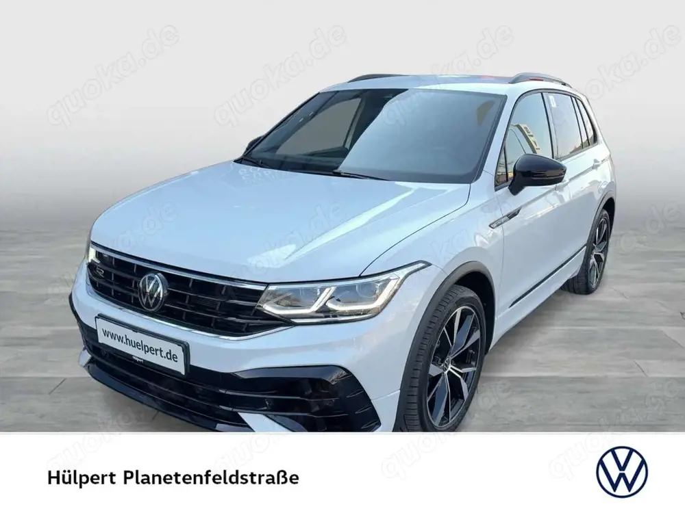Volkswagen Tiguan 2.0 R BLACK STYLE 4X4 AHK CAM ACC LM20