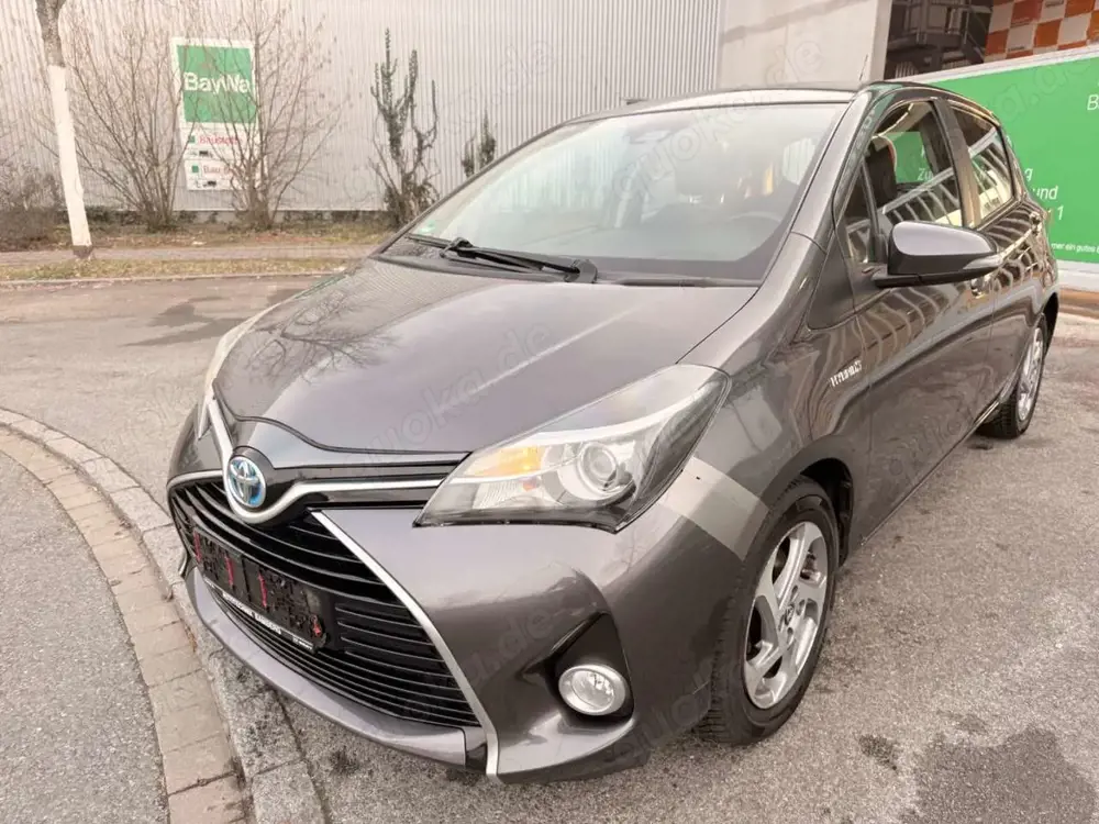 Toyota Yaris Edition-S Hybrid*Navi*SHZ*Klima*