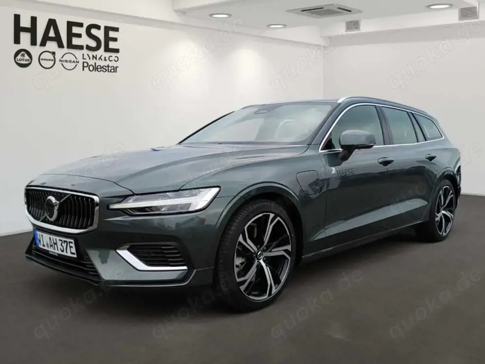 Volvo V60 T6 AWD Plug-In Hybrid Plus Bright HeadUp-Display,