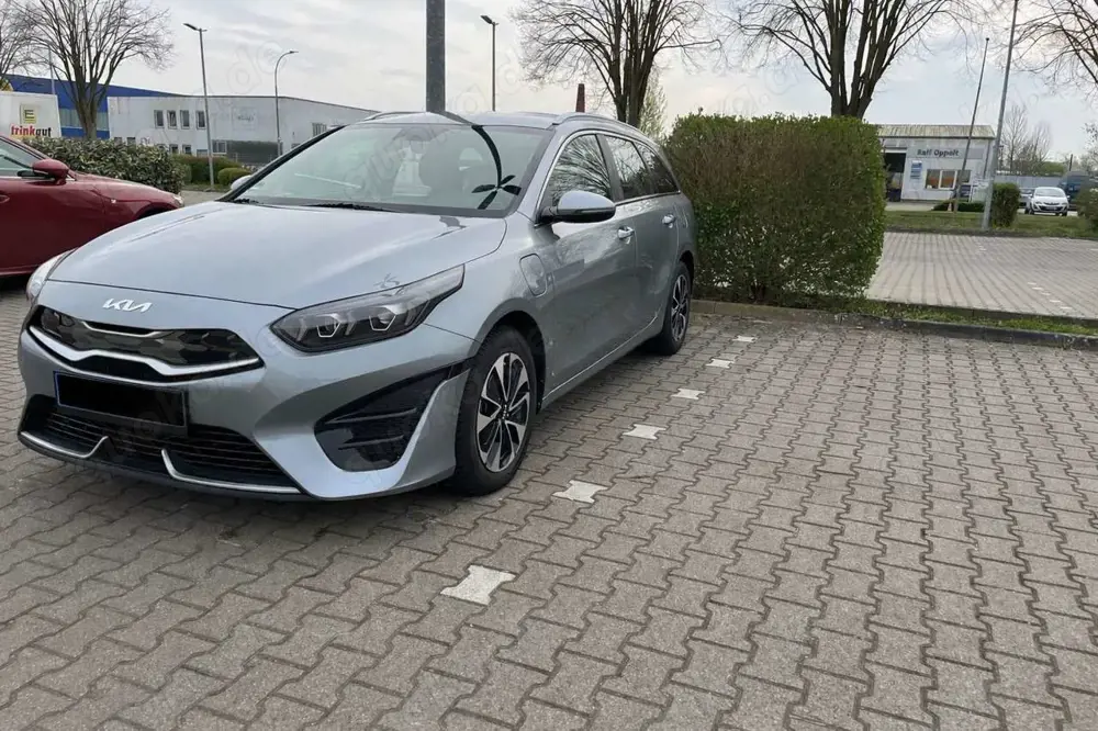 Kia Ceed SW / cee'd SW Plug-in Hybrid Vision
