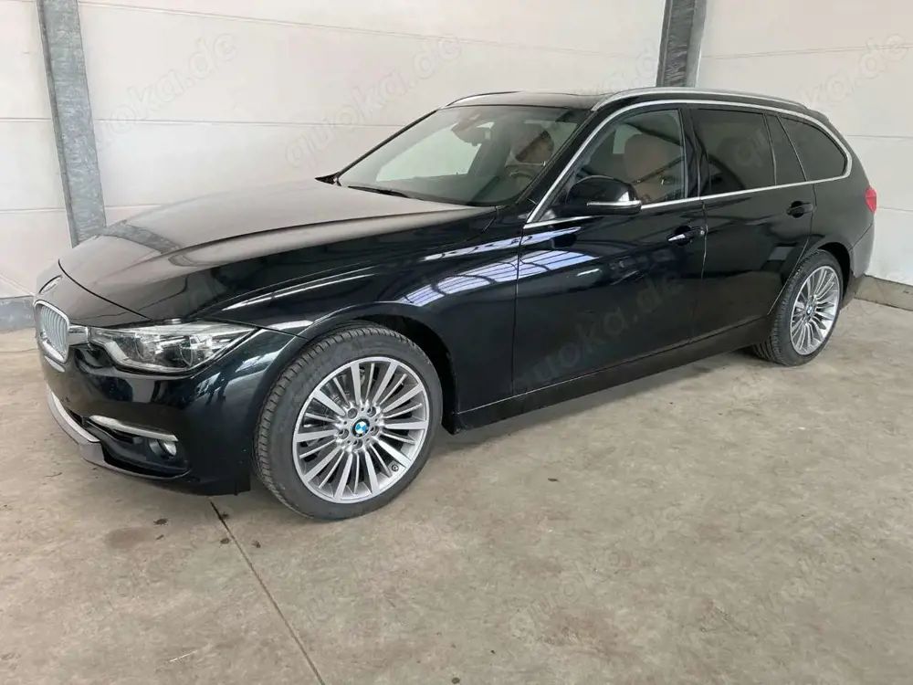 BMW 320 d Touring xDrive Luxury Line Purity+Top Ausst