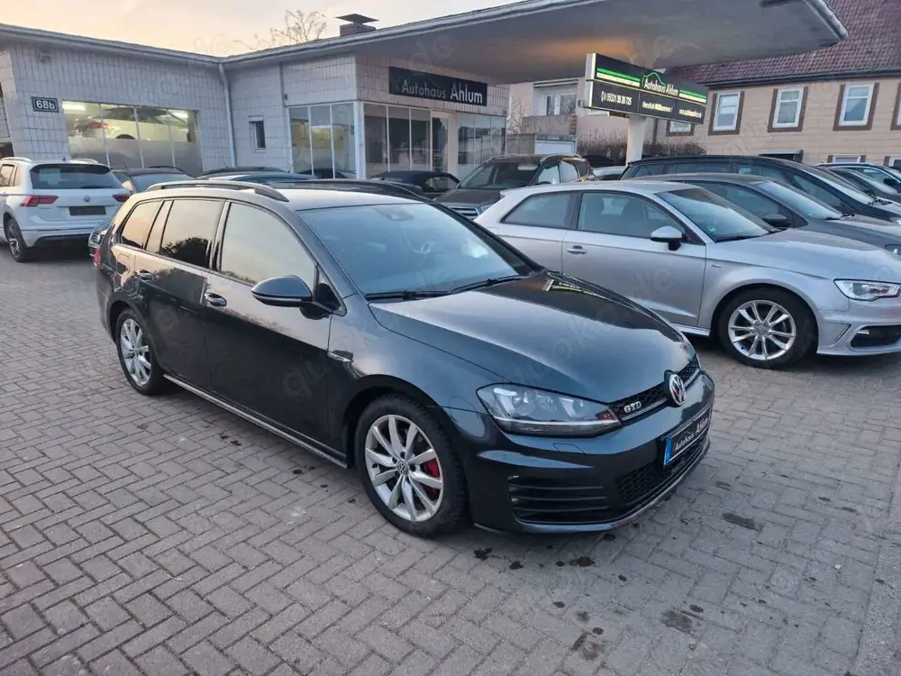 Volkswagen Golf VII Variant GTD BMT Automatik Kamera Standh