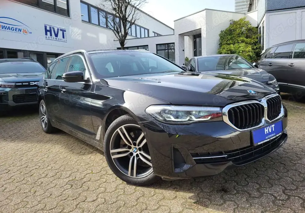 BMW 520 d xDrive Touring AHK|DISPLAY|HIFI|VIRTUAL|PARK|SHZ