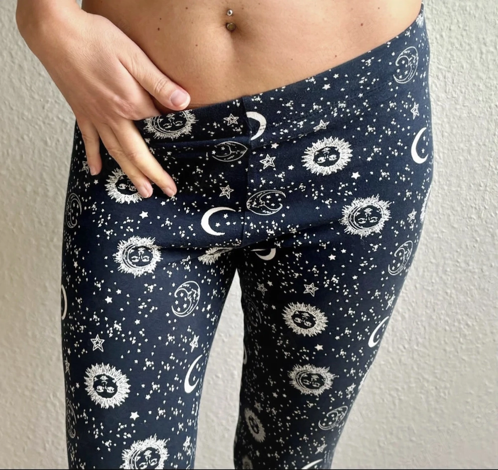 meine sexy getragene blaue Leggins