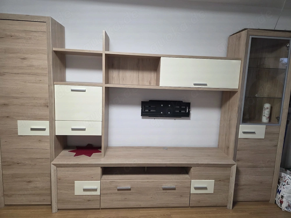Wohnwand Koblenz Farbe: Sanremo Cafe Latte NP 750  Euro