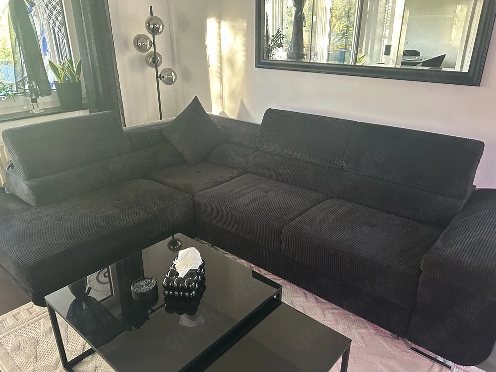 Ecksofa mit schlaffunktion und Bettkasten