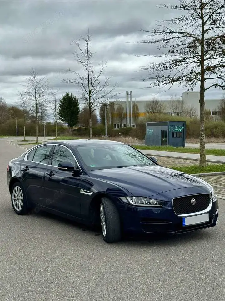 Jaguar XE 20d, Automatik, Steuerkette Neu!