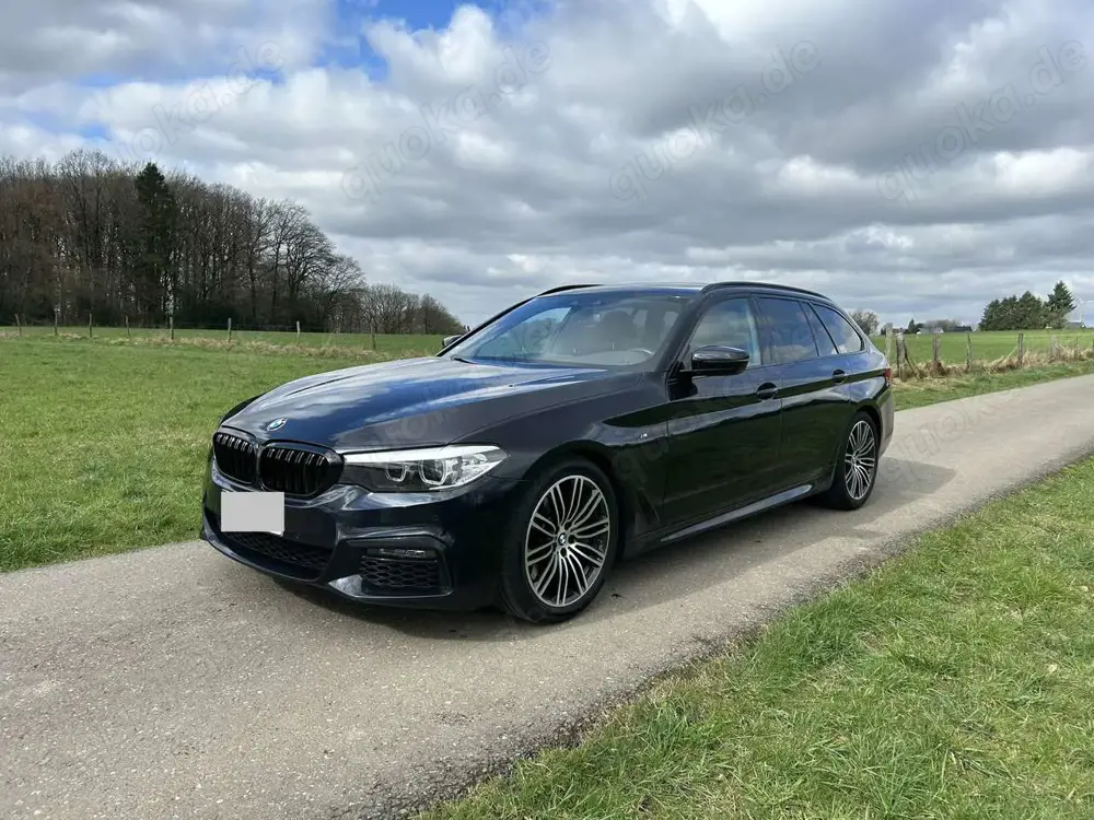 BMW 540 540 d xDrive M Sport Touring Panoramadach Top