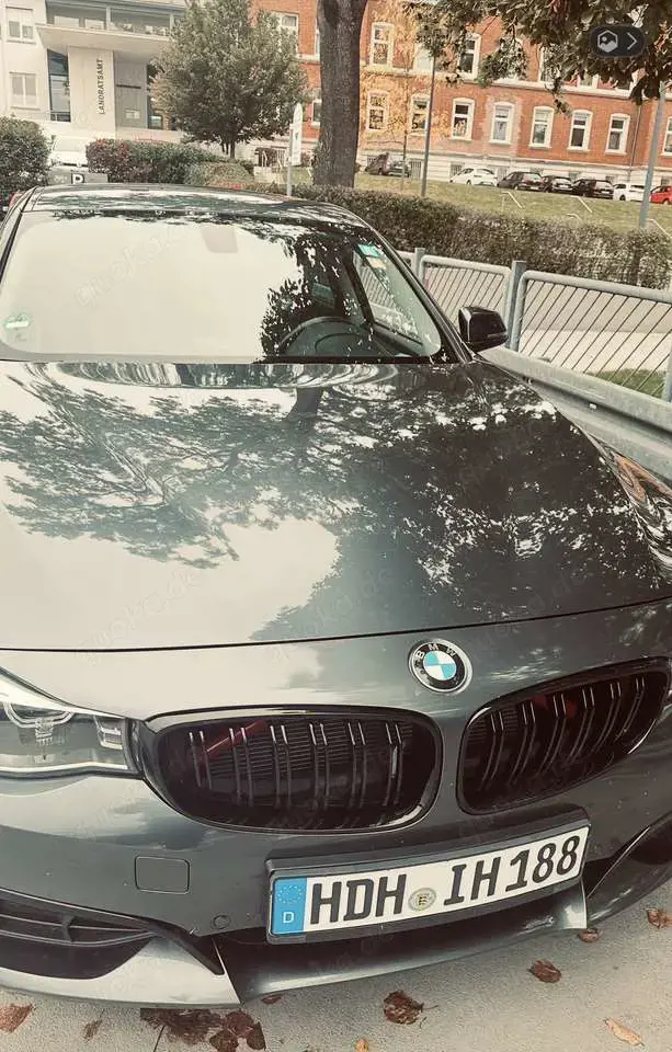 BMW 320 320d xDrive Sport Line