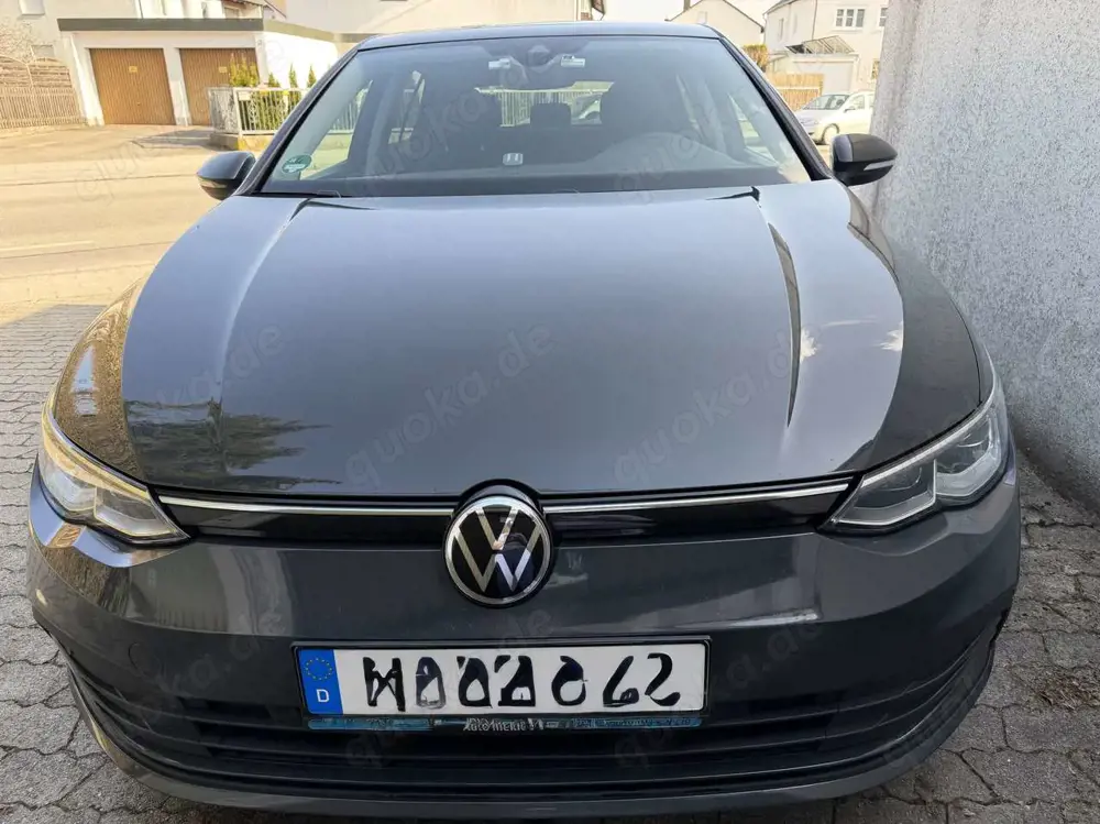 Volkswagen Golf Life