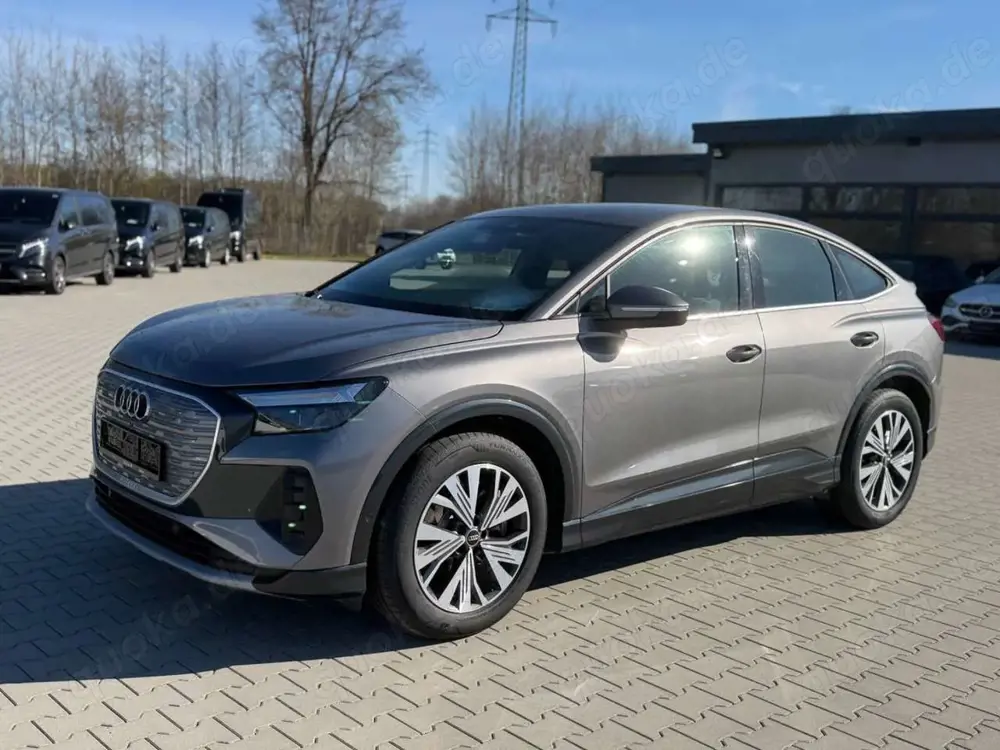 Audi Q4 e-tron Sportback 50 quattro -ACC-Pano-Leder-AHK-19Zo