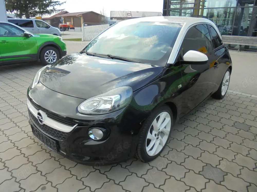 Opel Adam