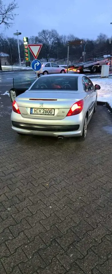 Peugeot 207 CC 120 VTi Filou