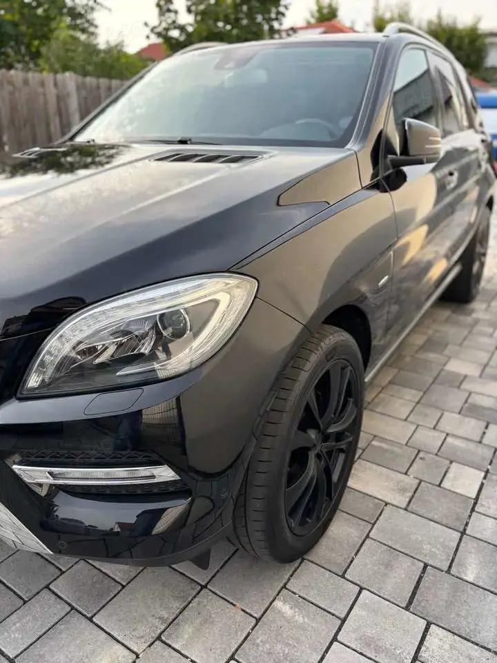 Mercedes-Benz ML 350 BlueTEC 4MATIC 7G-TRONIC
