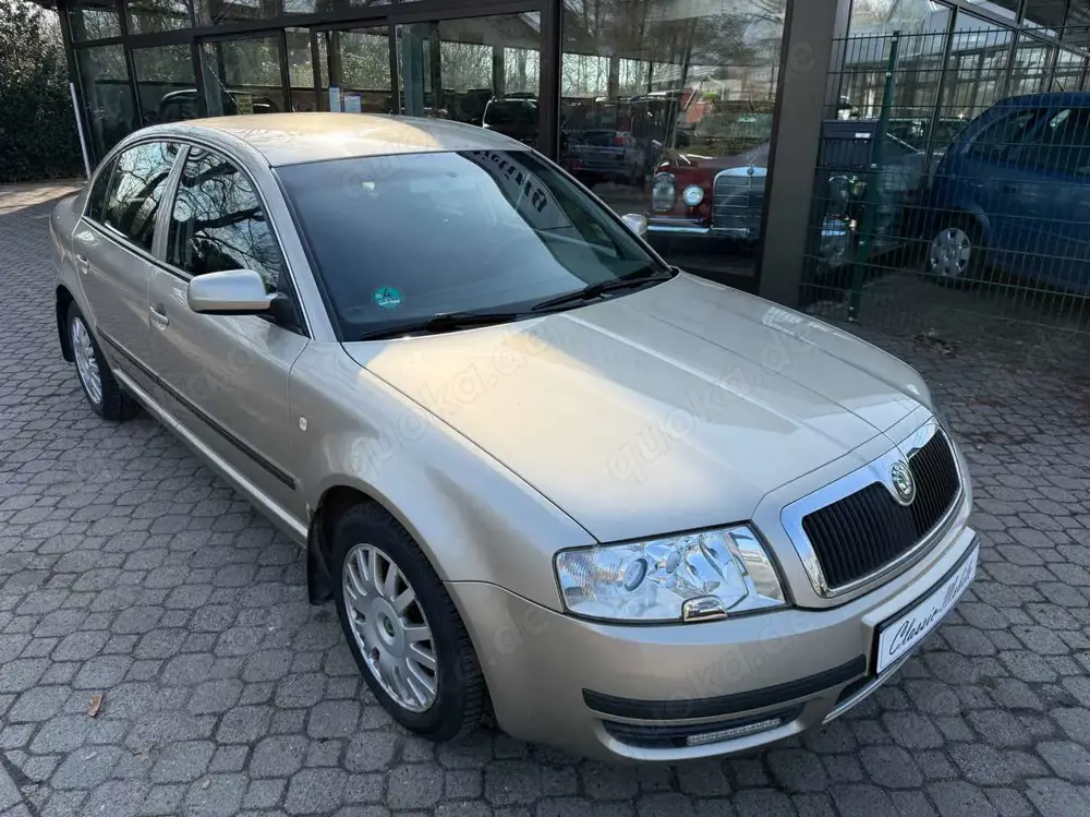 Skoda Superb 2.0 Classic*nur 147 TKM*2.Hand*AHK*Klimaautom.*PDC
