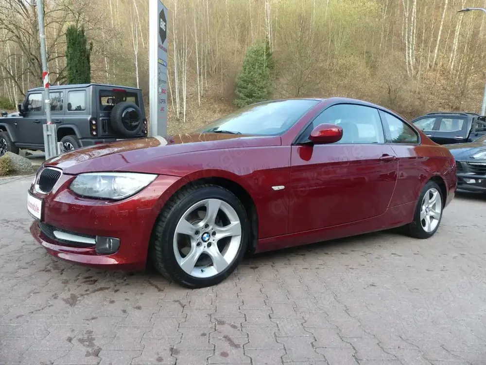 BMW 320 i*Coupe*Automatik*Klima*Sitzhzg*Xenon*PDC