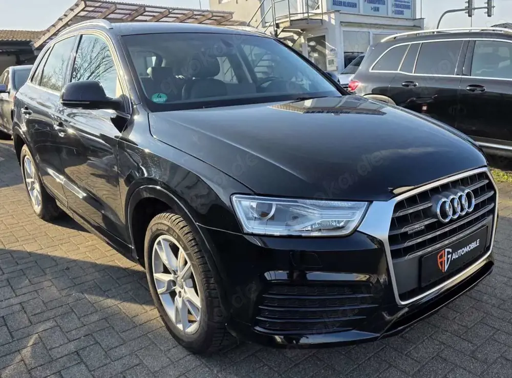 Audi Q3 sport quattro"Xenon"Navi"Led"