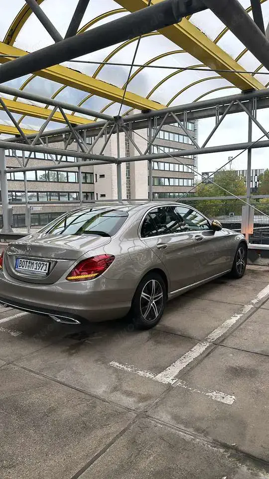 Mercedes-Benz C 220 d 4Matic 9G-TRONIC