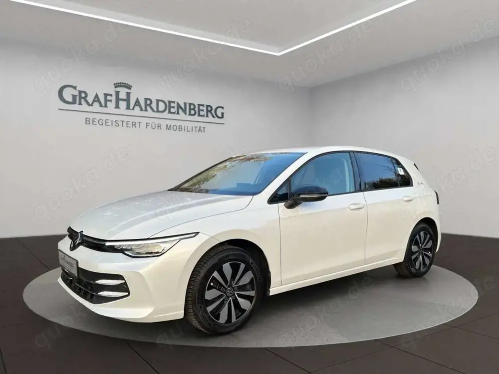 Volkswagen Golf VIII 1.5 eTSI DSG Goal AHK Navi ACC