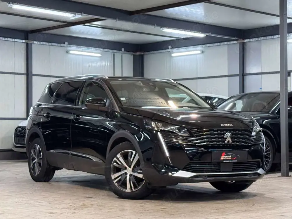 Peugeot 5008 Allure Pack 7SITZ*TOTW*LED*SPUR*KINDER*1.H