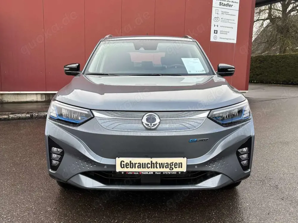 SsangYong Korando E-Motion TITANIUM LM-Räder , Klima , ZV , NAVI