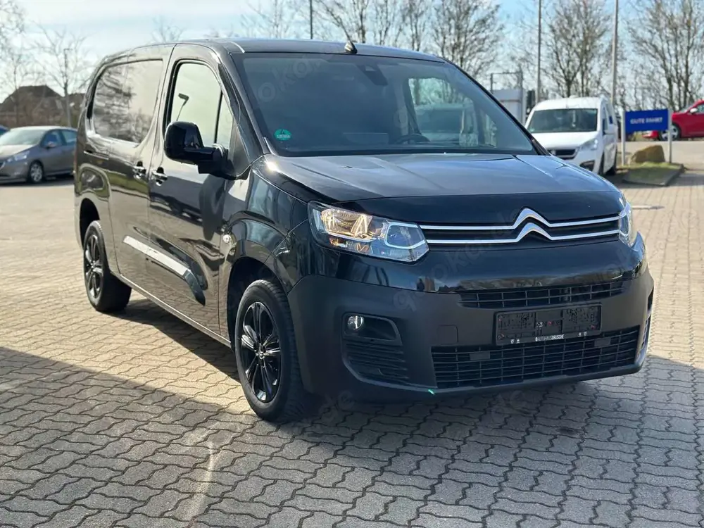 Citroen Berlingo Driver XL L2 Automatik Navi Kamera GJR ACC Headup
