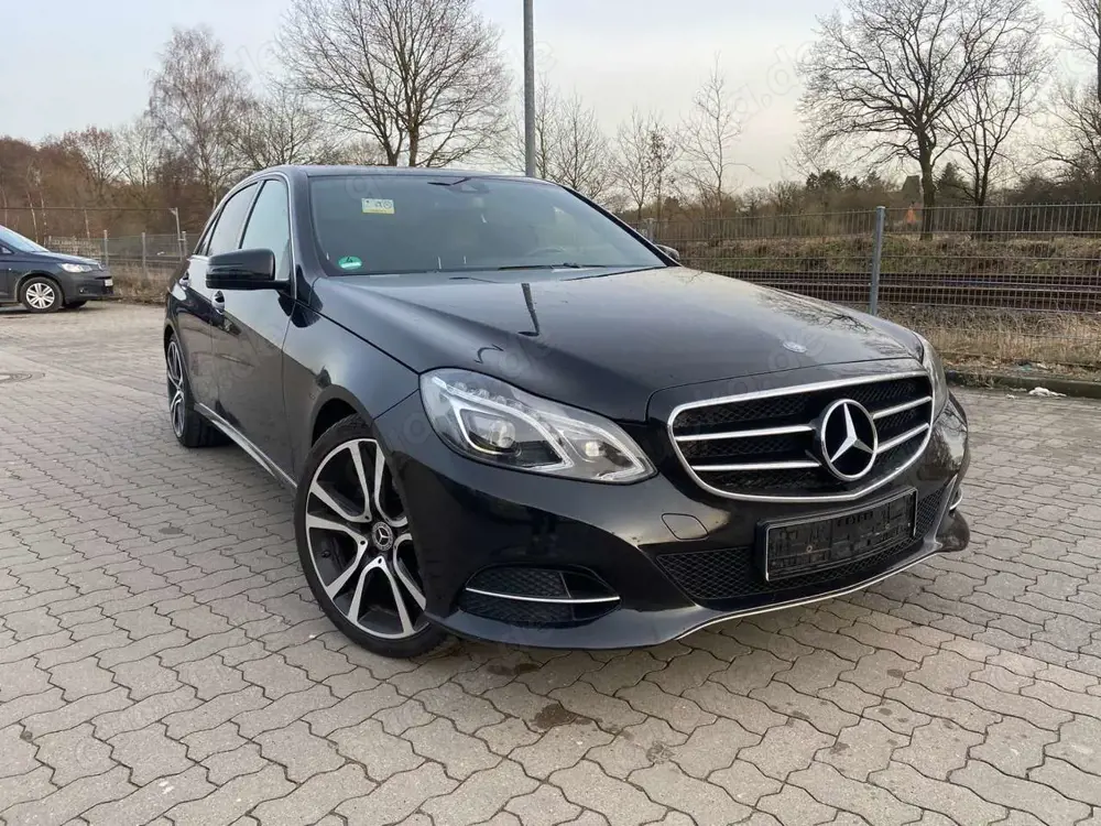 Mercedes-Benz E 300 BlueTEC 7G-TRONIC Avantgarde