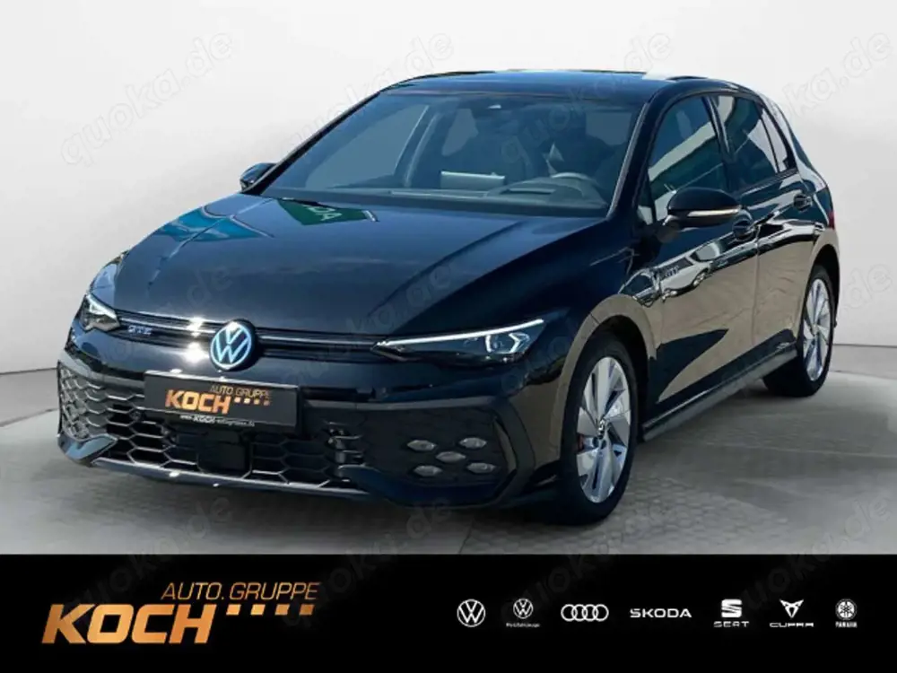 Volkswagen Golf GTE VIII GTE DSG Leder Pano AHK Navi LED