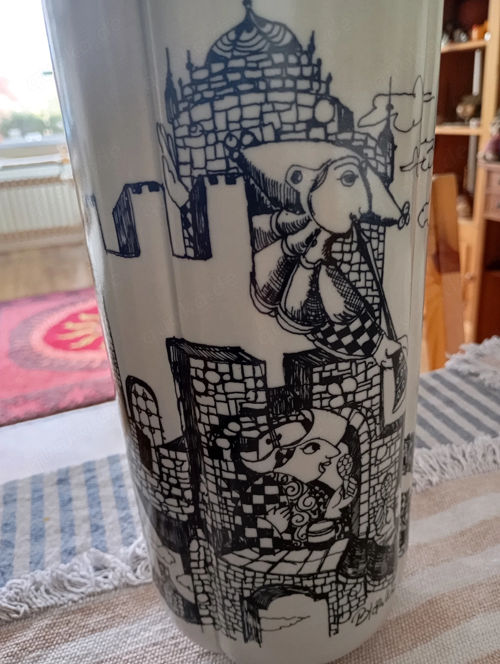Sehr schöne Till Eulenspiegel Vase 
