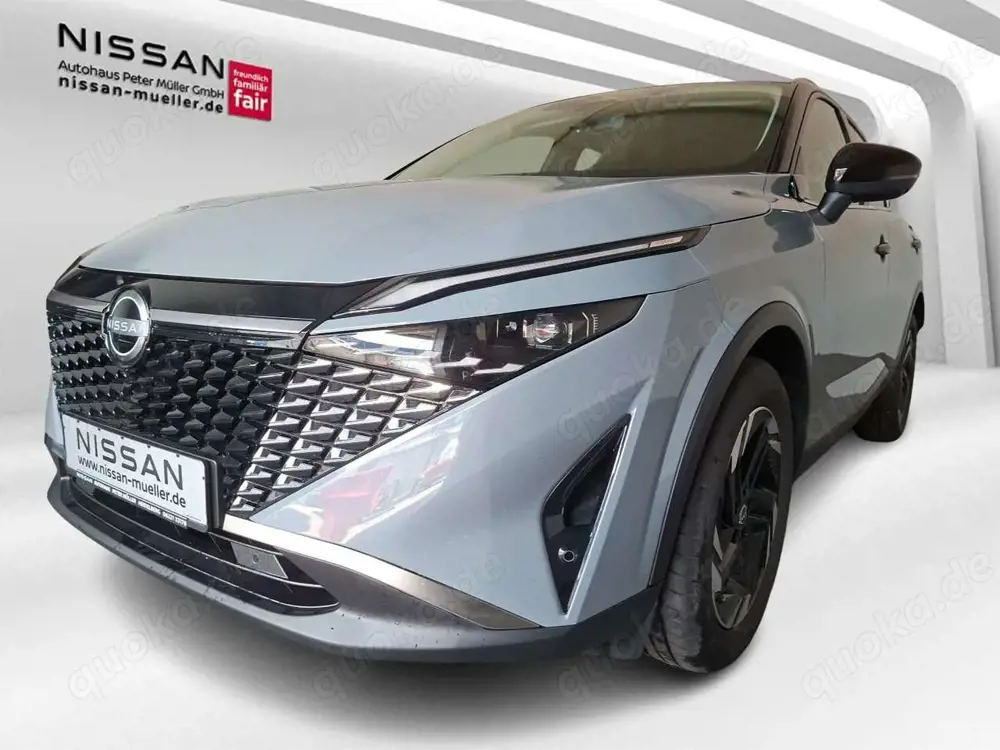 Nissan Qashqai 1.3 DIG-T N-Conn Winter Komfort 2 Farben