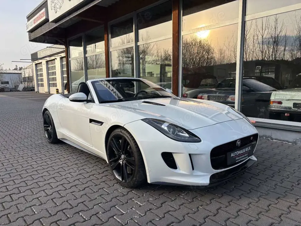 Jaguar F-Type