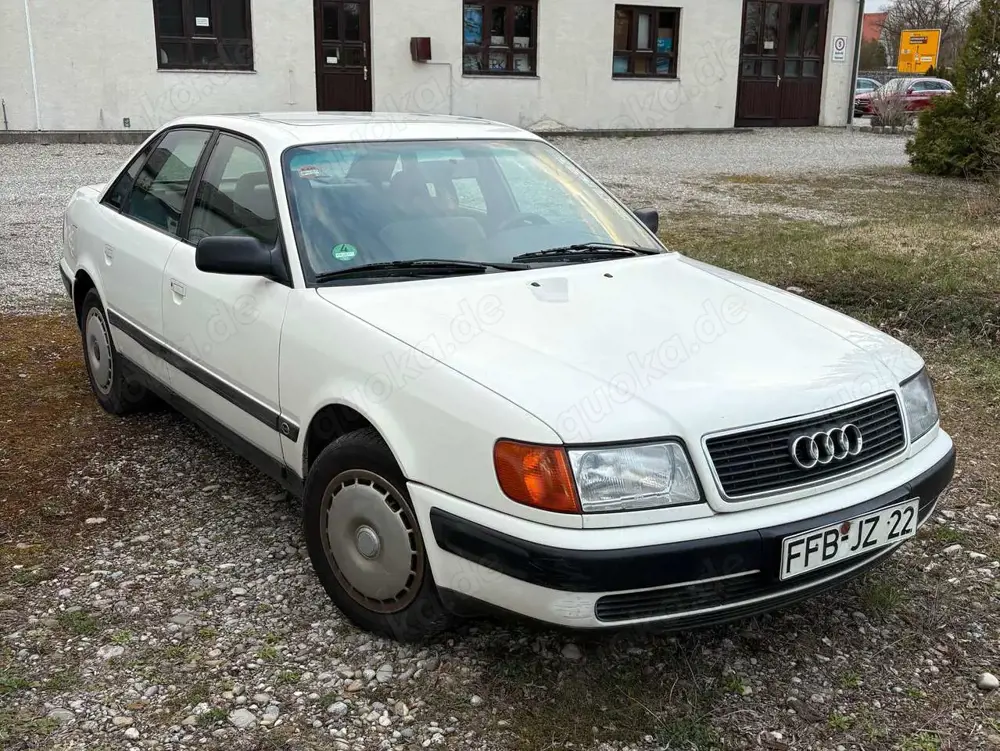 Audi 100 100