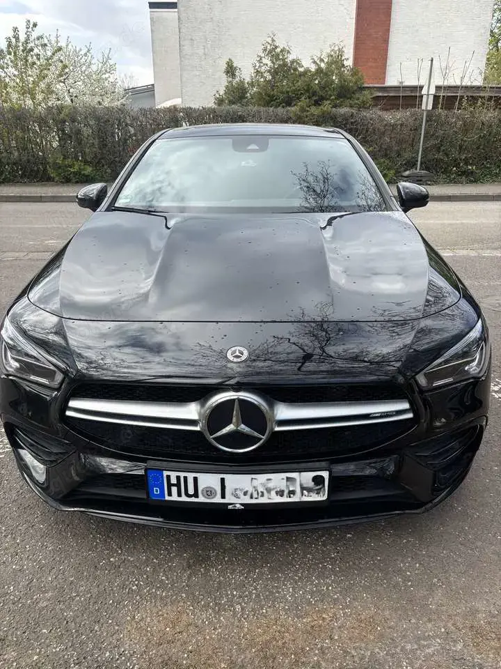 Mercedes-Benz CLA 35 AMG AMG 4MATIC