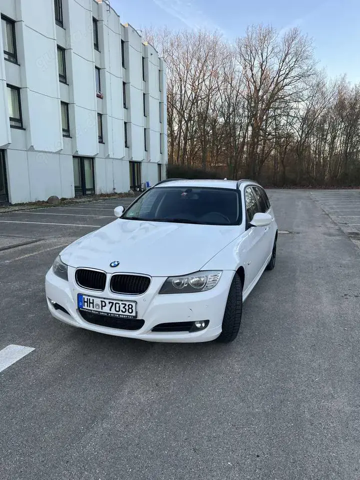 BMW 320 320d Touring