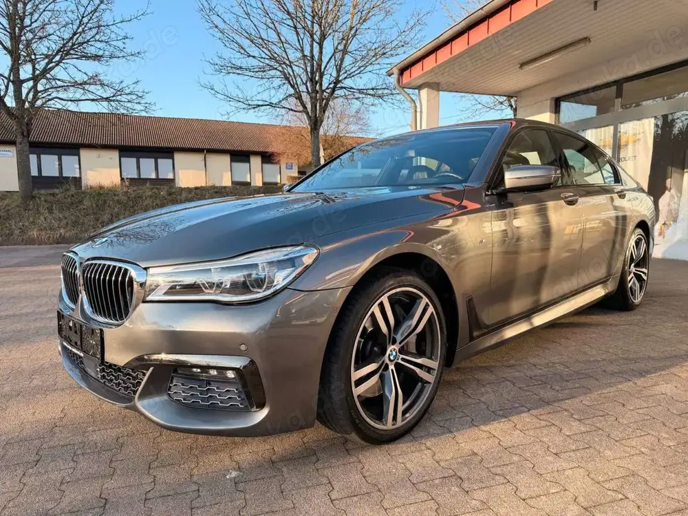 BMW 750 d  M Sport Paket Head-up HK Laser xDrive
