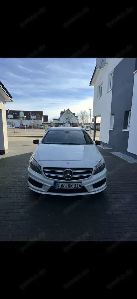 Mercedes-Benz A 200 A 200 CDI AMG Line + Pano.