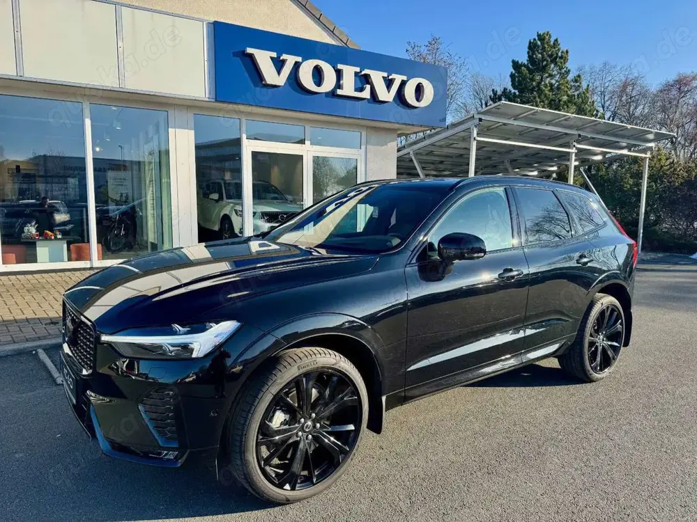 Volvo XC60 B5 AWD Ultra Black Edition