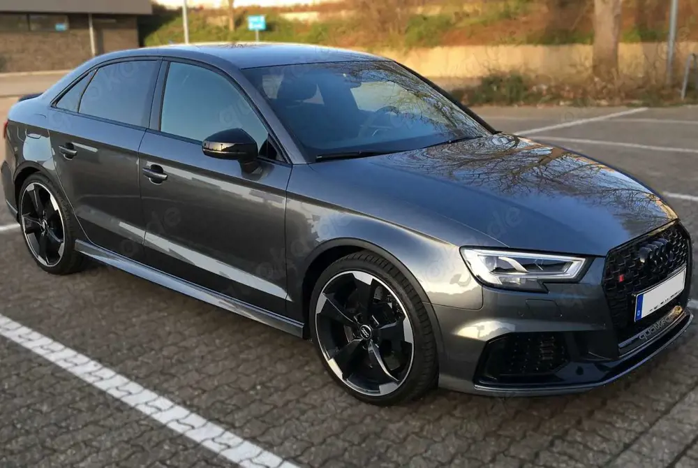 Audi RS3 8V *NO-OPF*Limousine*BO*6-Pakete*AppConnect*Original
